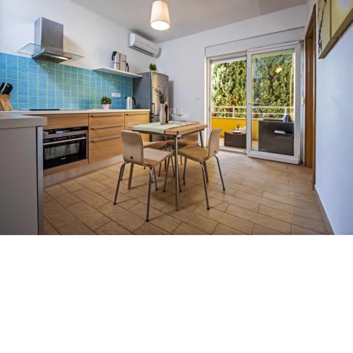 Pimlico Apartment