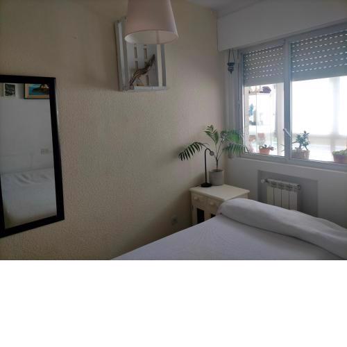 Pinar de Chamartin room FEMALE ONLY