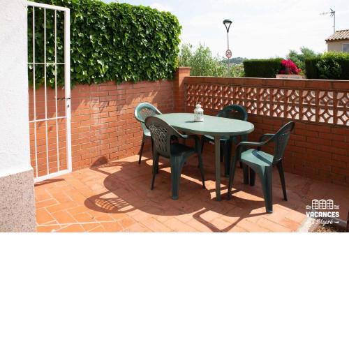 Pinassa 1 Apartamento con jardín privado