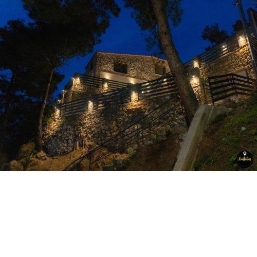 Pinolia Rooms