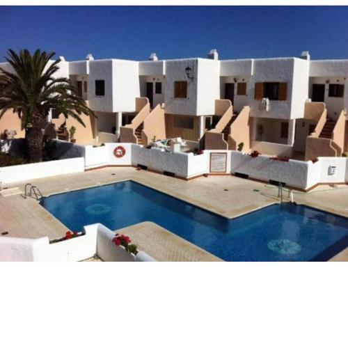 Piscina, wifi, patio con vistas