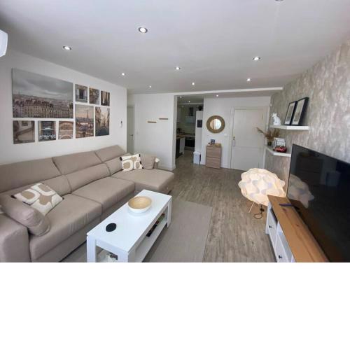 Piso 3 habitaciones recién reformado en Fuengirola