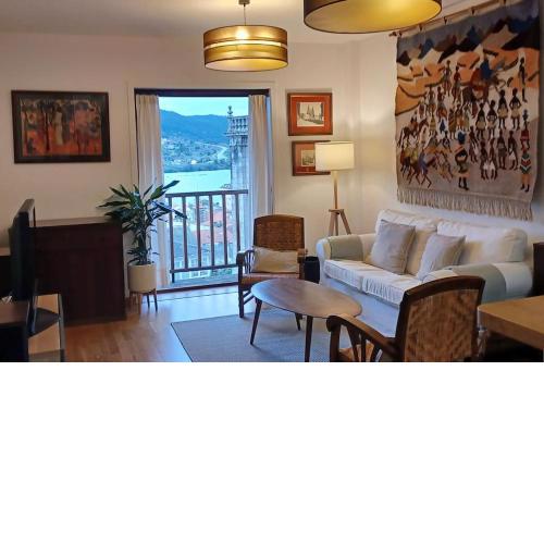Piso con preciosas vistas, patio privado y amplio garaje