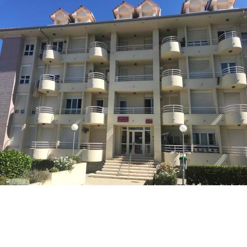 Piso de dos habitaciones en playa de Ris- Noja