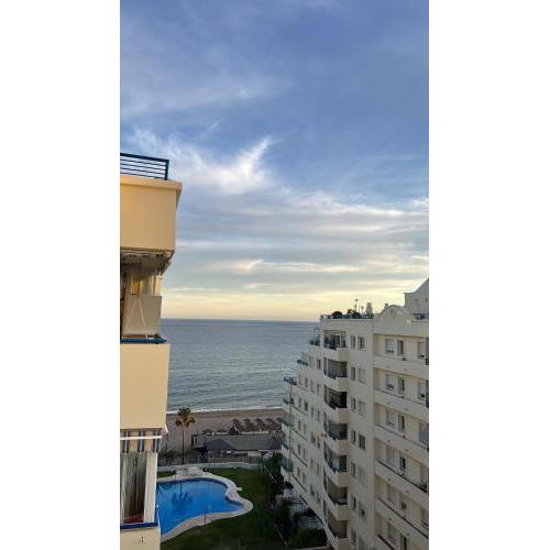 Piso primera línea, Banana Beach, Marbella.