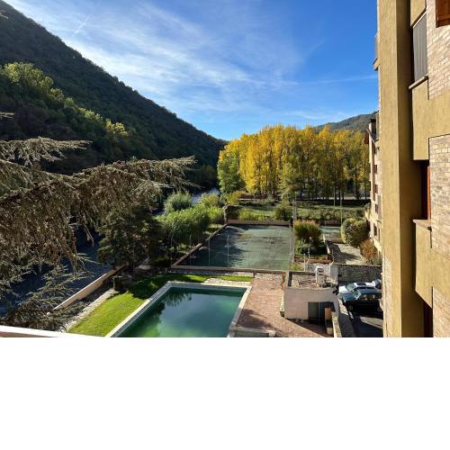 Piso Rialp con vistas