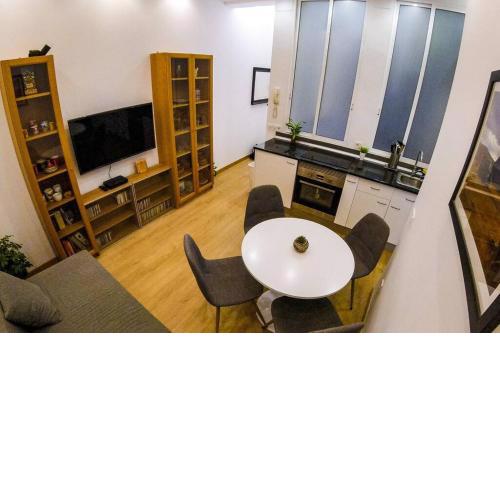 Piso VIP Anton Martin. Madrid Centro.