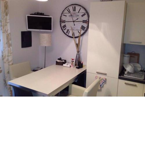 Pizzo Beach Club. One bedroom apt 13G