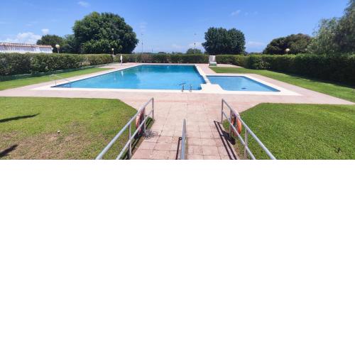 Planta baja con piscina