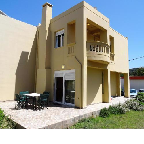 Platanias House on the Beach