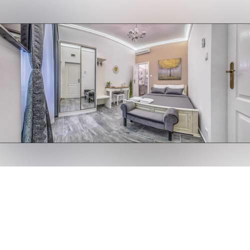 Platanus Guesthouse