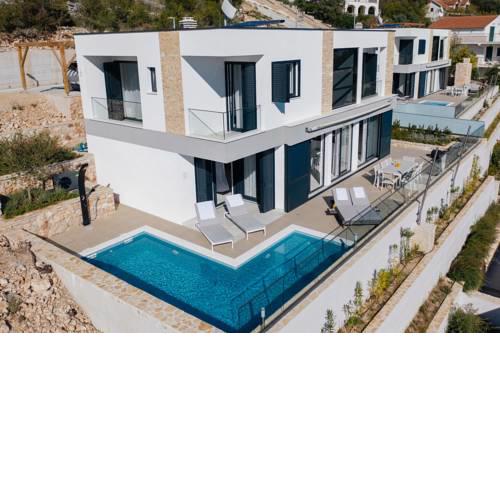 Plava Voda Luxury Villa B