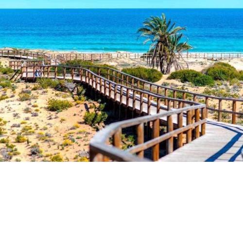 Playa Arenales l Couples Getaway