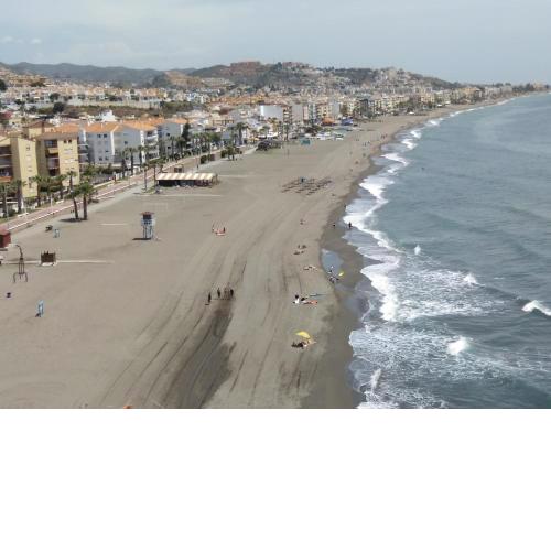 Playa Rincón de la Victoria en Plaza San Francisco