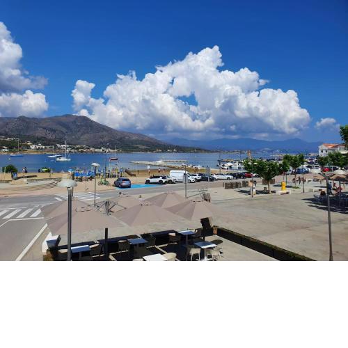 Plaza del Port de la Selva