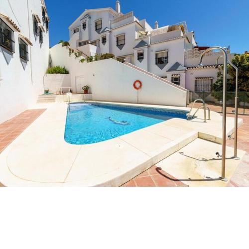 Pleasant vacation apartment surrounded by golf courses