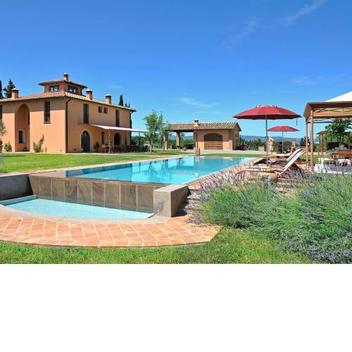 Pleasant villa in Peccioli with private swimming pool