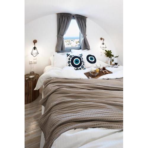 Pnoi Luxury Suites