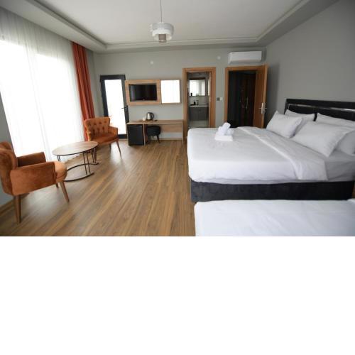 POAL GROUP HOTELS