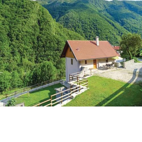 Počitniška hiša Pri Kuštrču