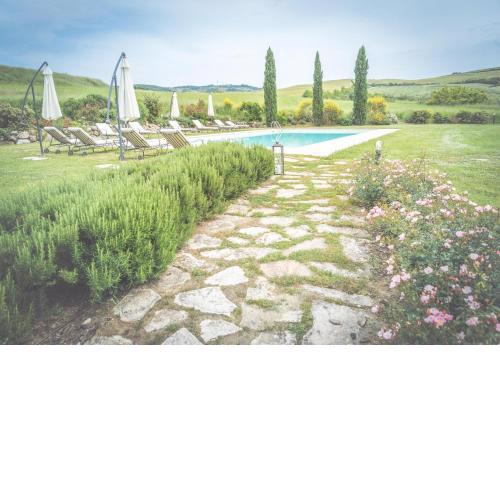 Podere Sant'Alberto with pool - Happy Rentals