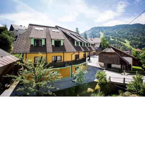 Podkoren Apartments
