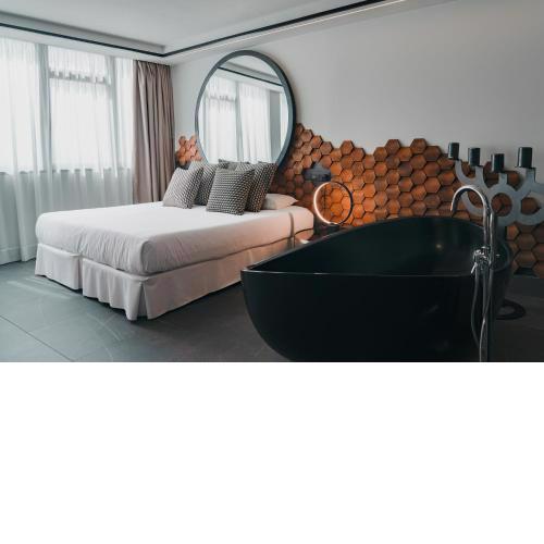 Poem Suites, Las Canteras
