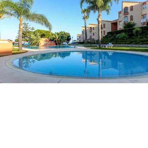 Polarsol 3 Townhouse in Club la Costa, Sea Views