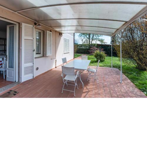 Ponte a Moriano Villa with Private Parking&Garden!
