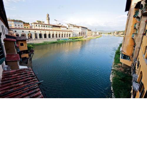 Ponte Vecchio Tower