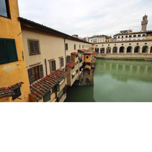 Ponte Vecchio Unique