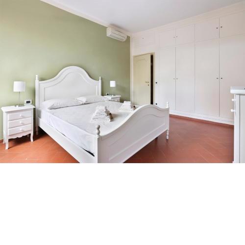 PONTEVECCHIO 2 BEDROOMS SUITE-Hosted by Sweetstay