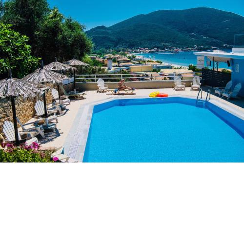 Ponti Beach Hotel