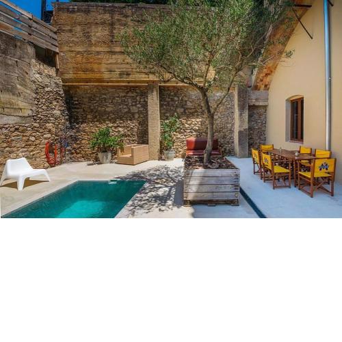Pool Boutique Apartment