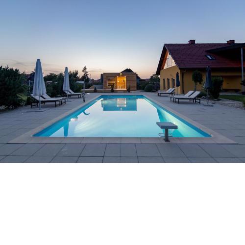 Pool & Wellness Villa Izabela