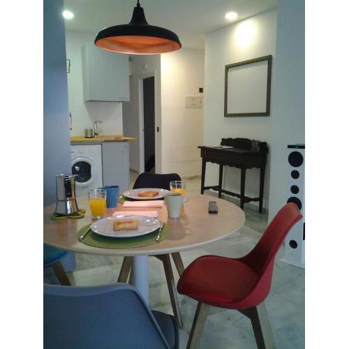 Pop Art House Center 2 Rooms
