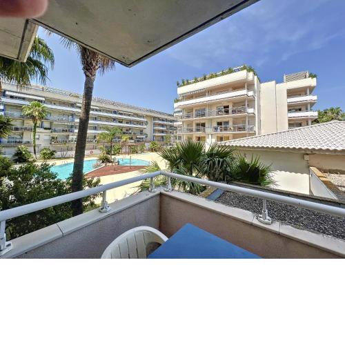 Port Canigo 1 150- Magnifico Apartamento con pisci