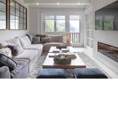 Port Luxe by FeelFree Rentals