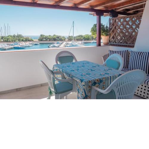Porto ottiolu affitti molo vista mare 100mt spiaggia