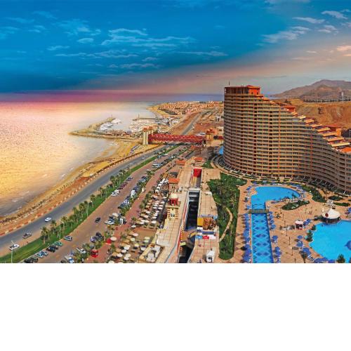 Porto Sokhna Pyramids Apartments By Amer-Group families only