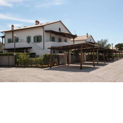 Porzione Casale Toscano con 3 camere, vicino al mare