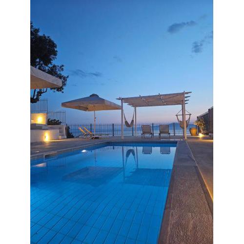 Pouletis Family Villas Sea Apartments