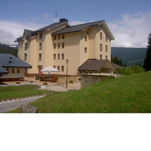 Poustevnik Apartments