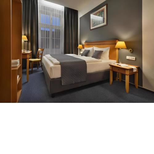 Prague Season Hotel