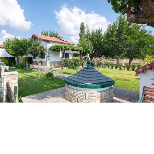Pratsas House