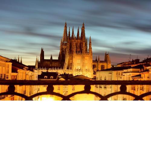 Preciosa vivienda Vistas a la Catedral Parking incluido ATUAIRE