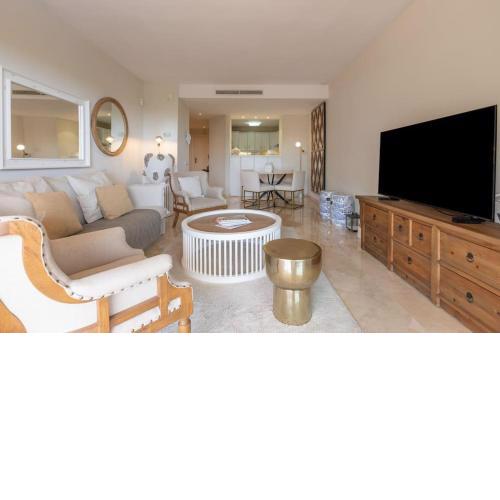 Precioso Apart Elvira Hills.