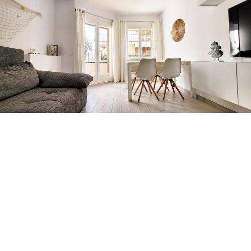 Precioso apartamento a 3 minutos de la playa, con parking gratuito
