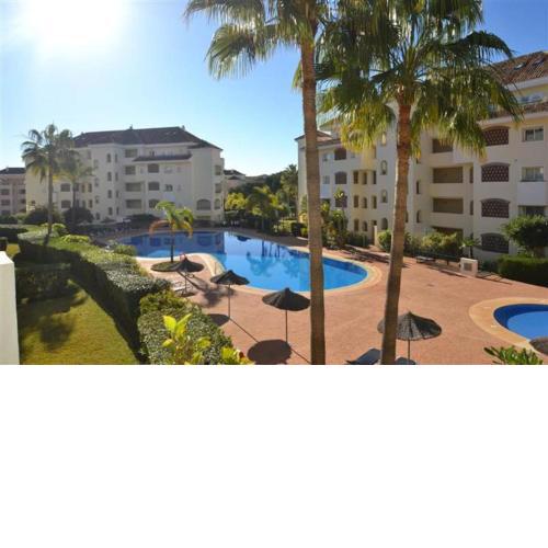 Precioso apartamento cerca de la playa en Elviria