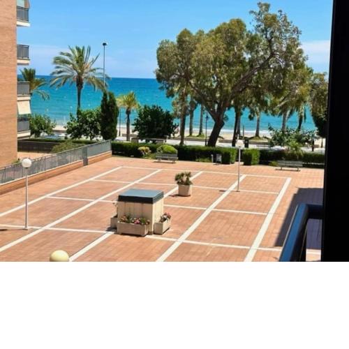 Precioso apartamento con vistas al mar